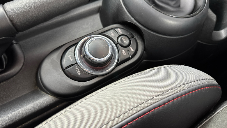 MINI Hatchback 2.0 Cooper S Sport 3dr Auto Petrol Hatchback